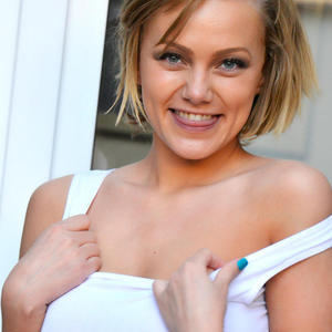 AliceBlue Camgirls, AliceBlue Cam Girl, AliceBlue MFC
