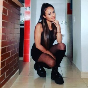 alizee___ My Free Cams