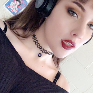 angelwaves Nude Chat Room